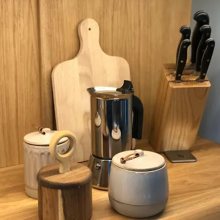 Grimm's Living شقة