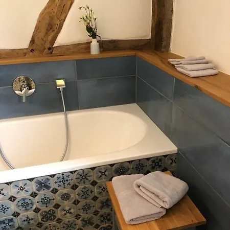 Grimm's Living شقة